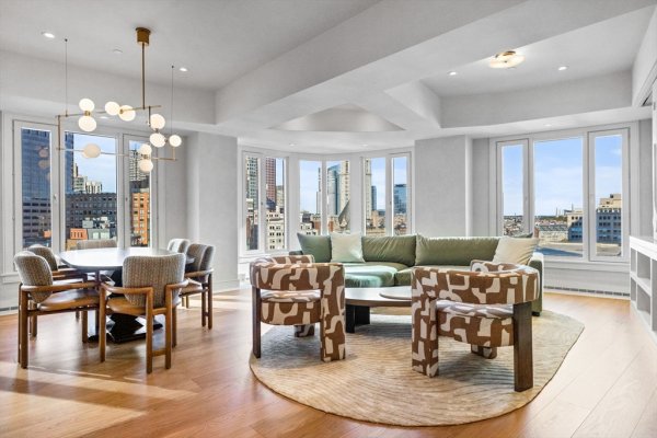 10 Rowes Wharf #1003 Boston, MA 02110