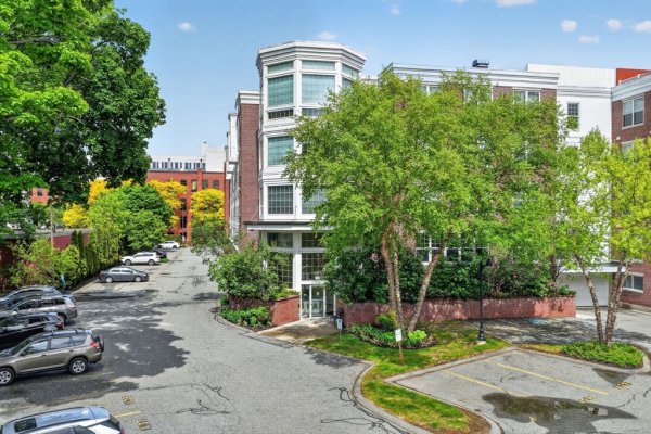 248 Albion St #315 Wakefield, MA 01880