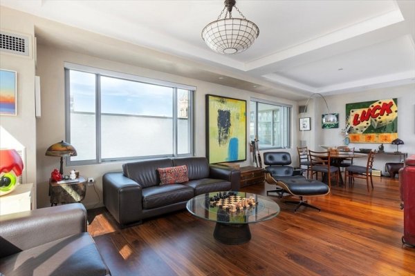 1 Huntington Ave #707 Boston, MA 02116