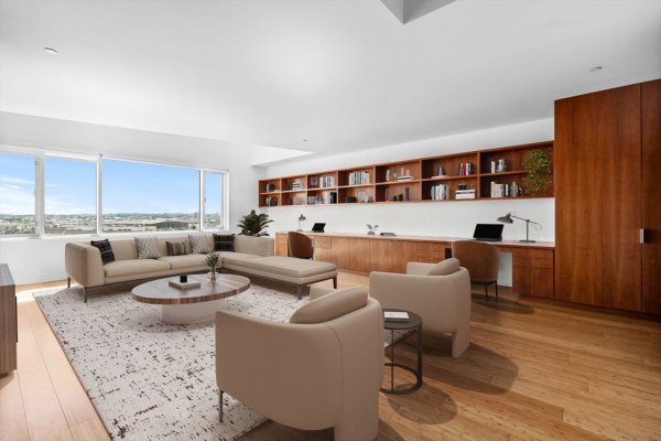 141 Dorchester Ave #U:616 Boston, MA 02127