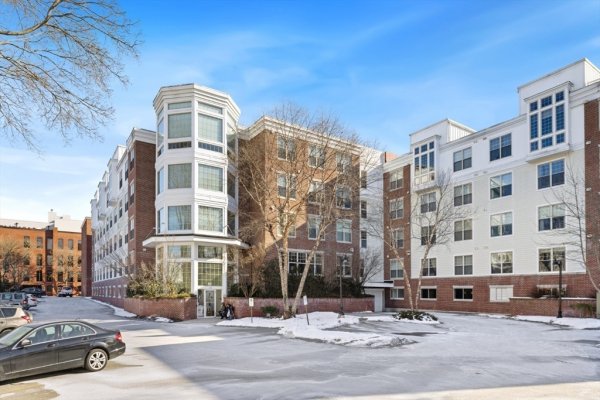 248 Albion St #231 Wakefield, MA 01880