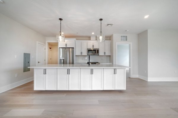 62 Foundry St #305 Wakefield, MA 01880