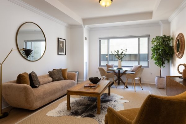 1 Huntington Ave #401 Boston, MA 02116