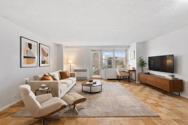 151 Tremont St #16-A Boston, MA 02111