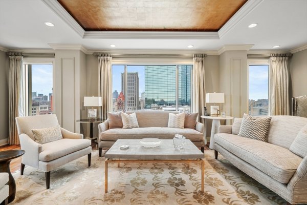 1 Huntington Ave #1101 Boston, MA 02116