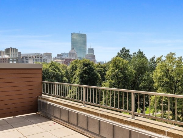 151 Tremont St #6H Boston, MA 02111