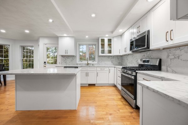 772 Main St #2 Wakefield, MA 01880