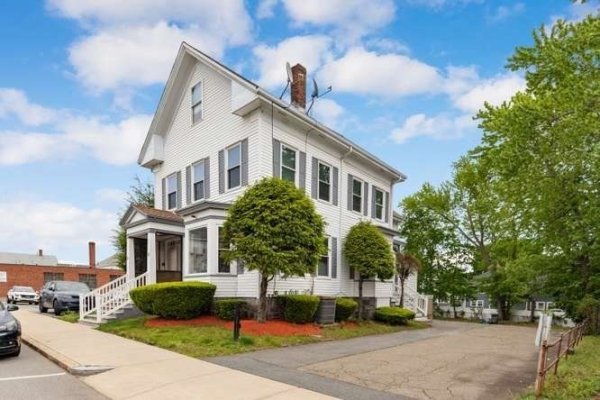 50 Albion St Wakefield, MA 01880