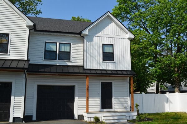 361 Salem St #2 Wakefield, MA 01880