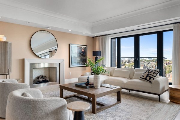 776 Boylston St #E9C Boston, MA 02199