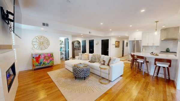 20 Lawrence St #2 Wakefield, MA 01880